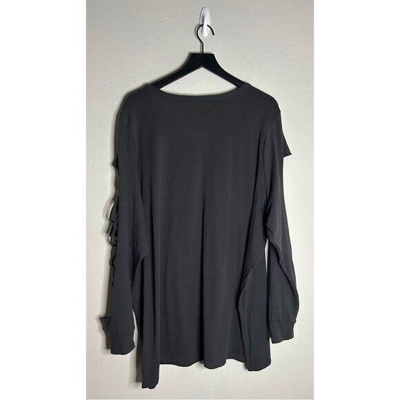 Torrid Roses Classic Fit Cotton Slashed Neck Long Sleeve Tee - Picture 5 of 11